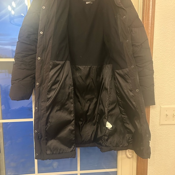 The North Face Women's Miss Metro Hooded Water Resistant Down Parka - Picture 5 of 6